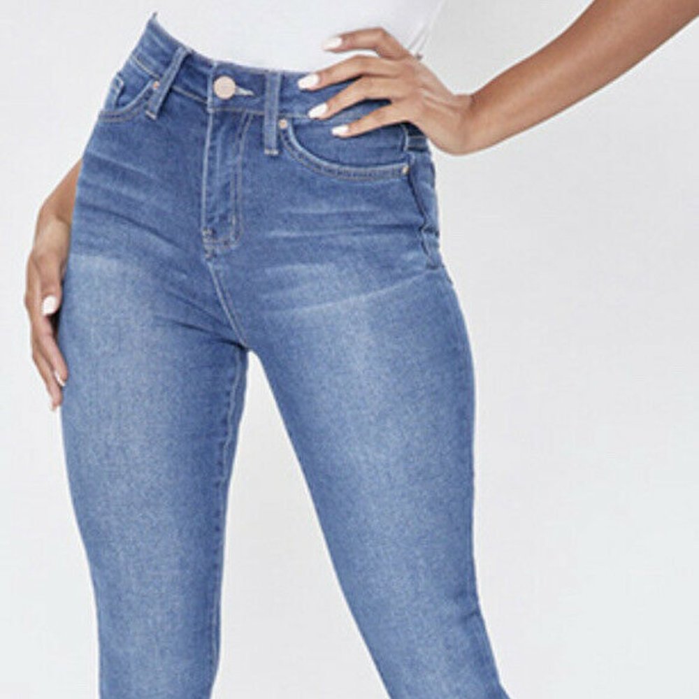 NWT YMI Vintage Dream High Rise Ankle Dream Fit Jeans Sz 7 (28)